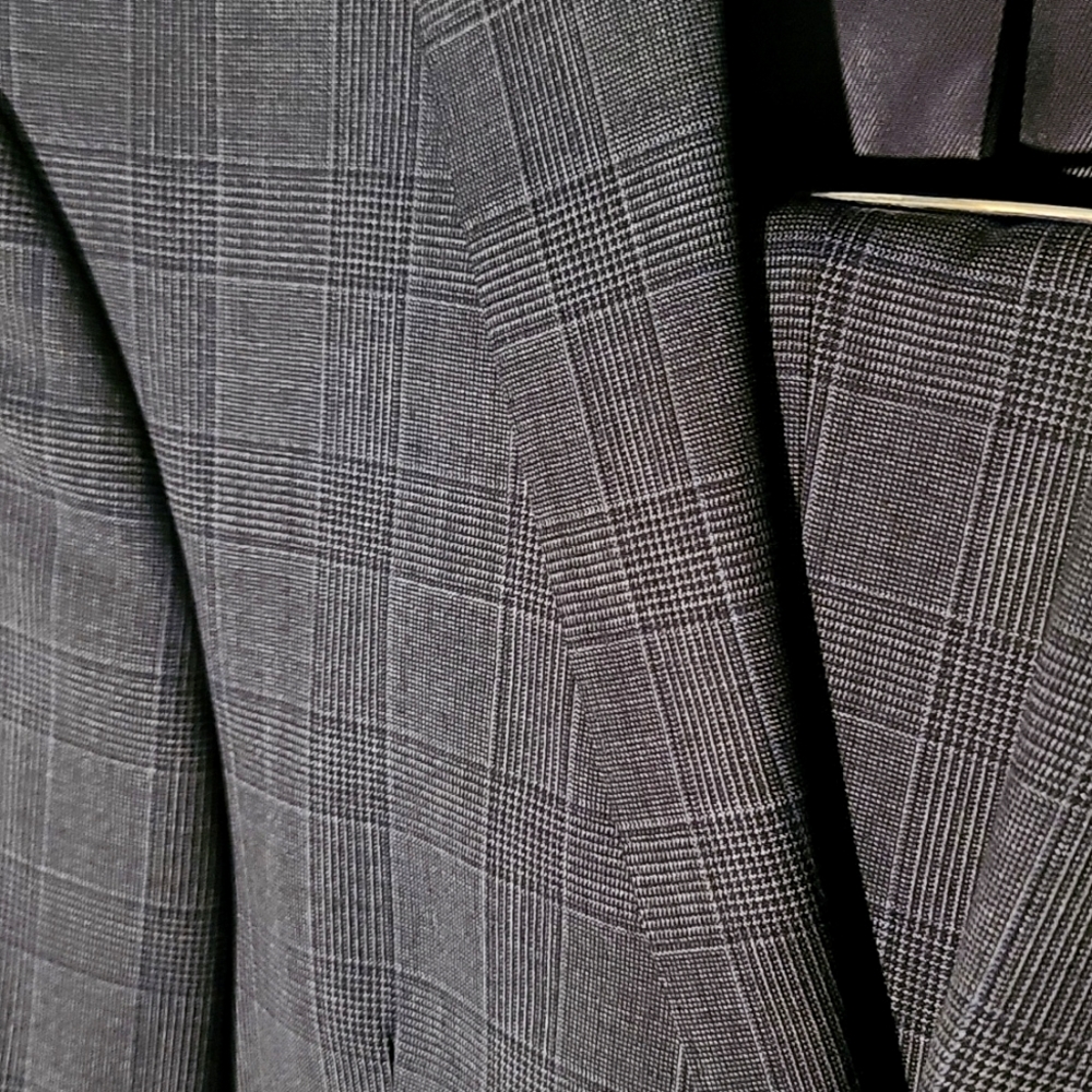 Men's Suit Jacket 40R w/slacks